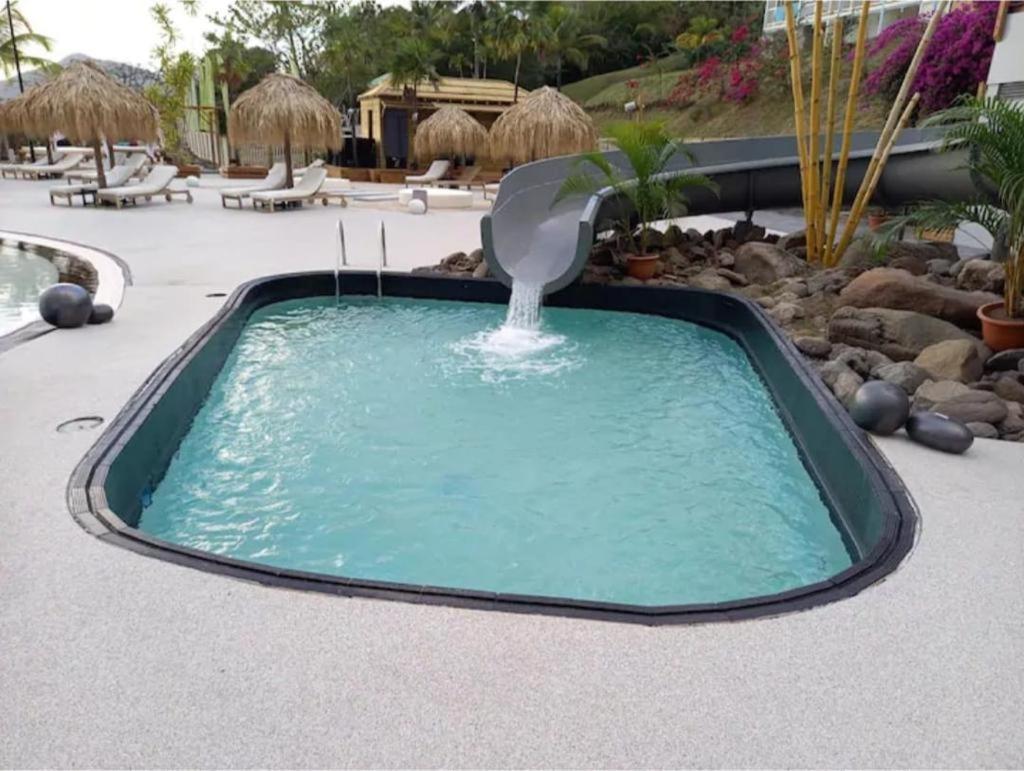 Ti Rosy Rose Apartment Le Diamant Ngoại thất bức ảnh